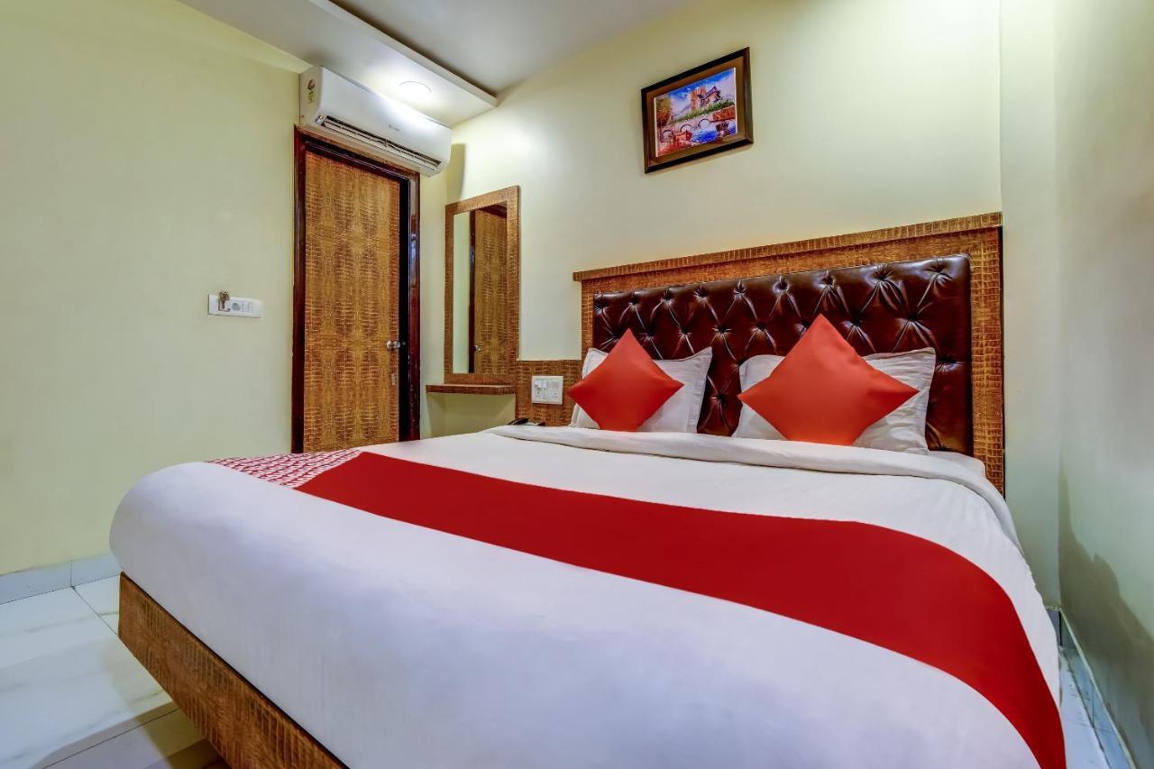 Hotel Sarthak Palace - By Pooja Hospitality Nuova Delhi Esterno foto