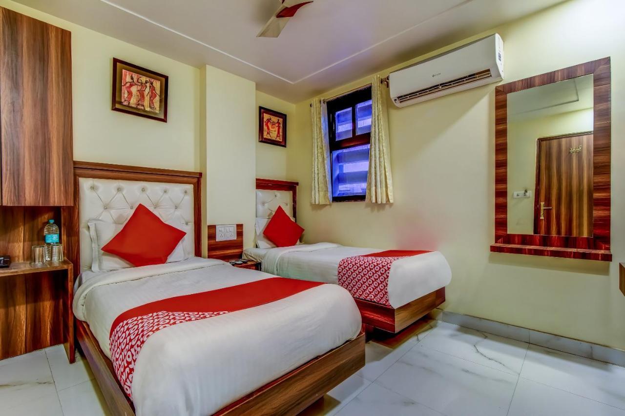 Hotel Sarthak Palace - By Pooja Hospitality Nuova Delhi Esterno foto