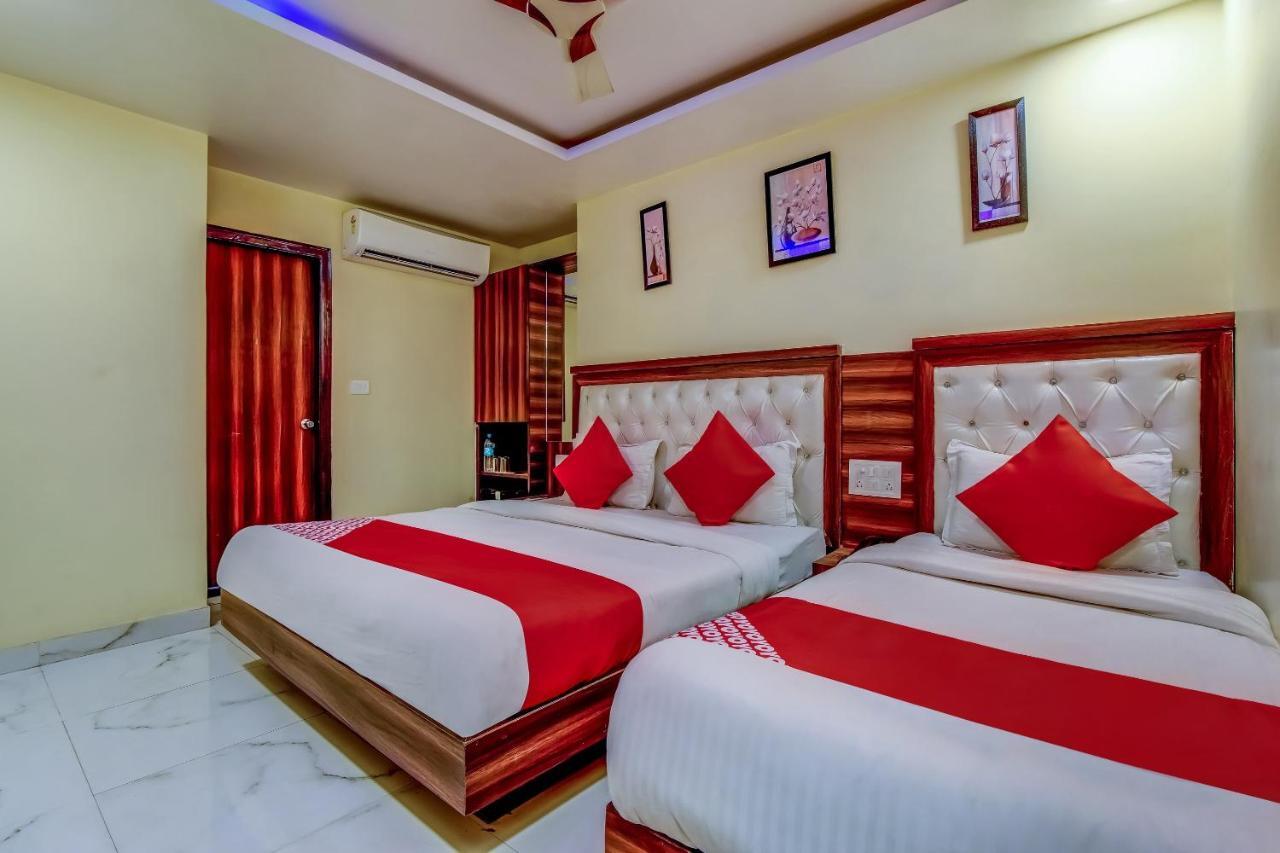 Hotel Sarthak Palace - By Pooja Hospitality Nuova Delhi Esterno foto