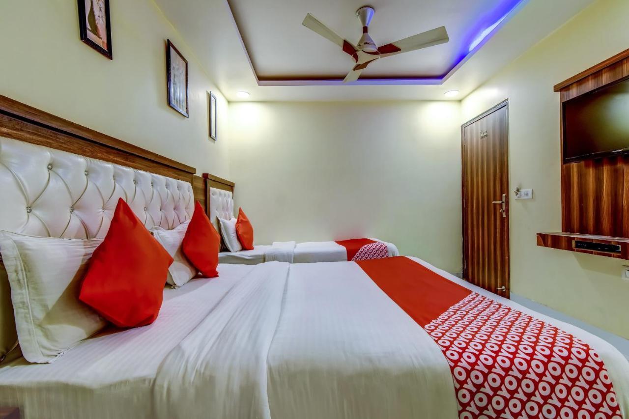 Hotel Sarthak Palace - By Pooja Hospitality Nuova Delhi Esterno foto